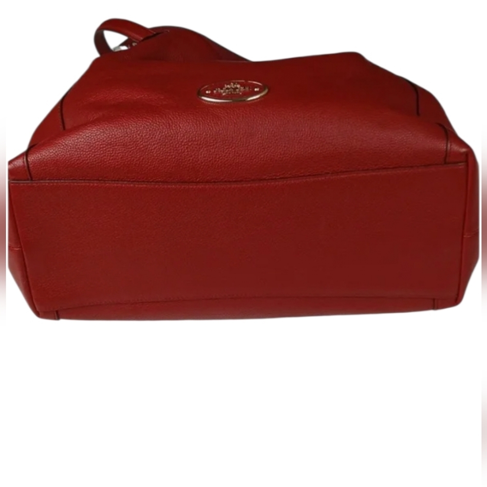 Coach Edie 31 Pebbled Leather Shoulder Bag - Picture 8 of 9